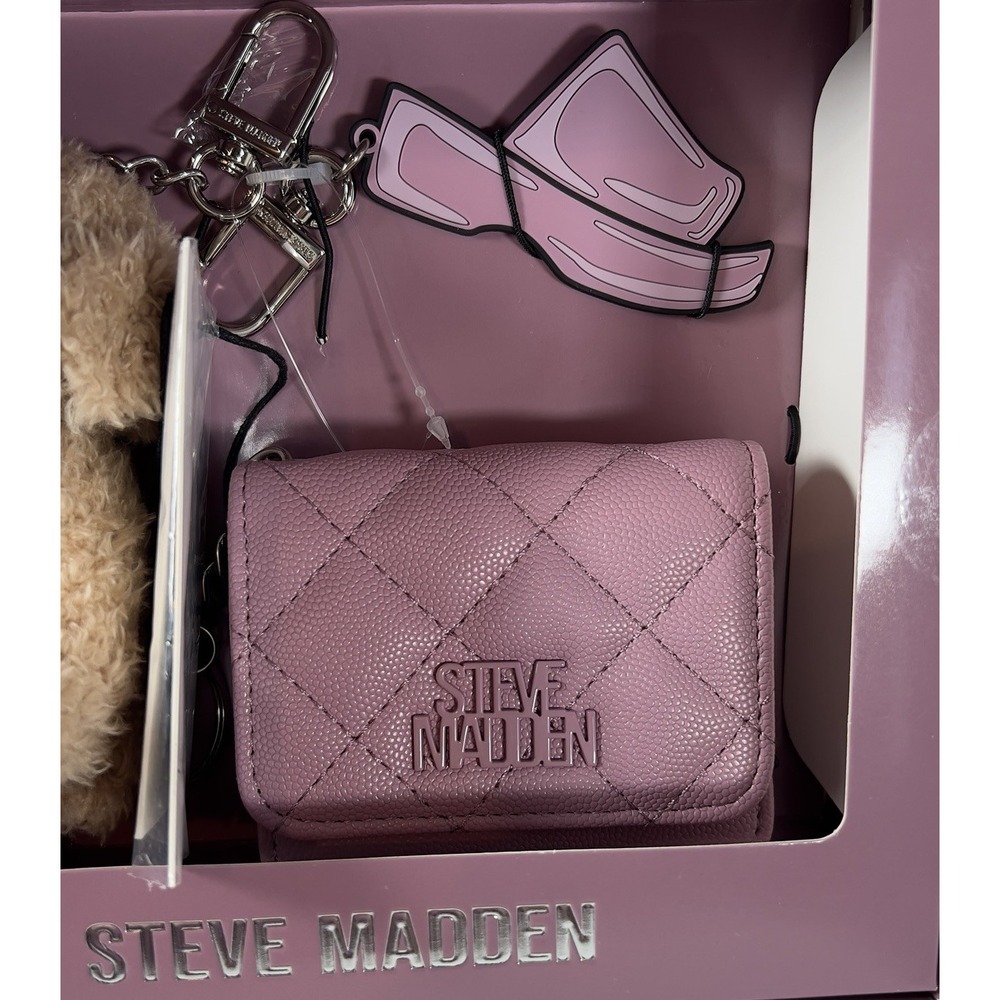 Steve Madden Bwren Card Case And Bag Charms‎ Dog Gift Set Cosmetic Pink Quilted - Picture 4 of 9